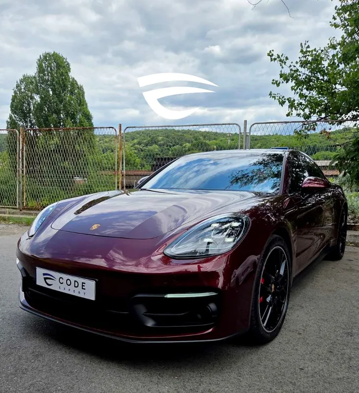 Porsche Panamera GTS — vozilo iz Code Expert prakse